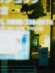 中にある外の街