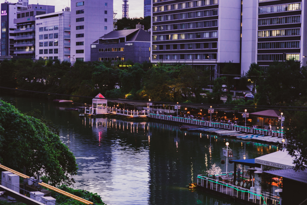 水上カフェ