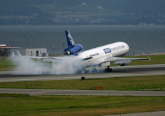 LH MD-11F D-ALCE（KIX）