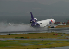 FedEx MD-11F（KIX）