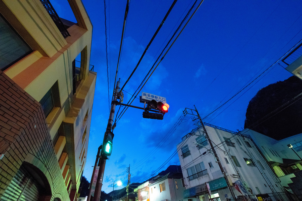 90DCA2F2-4003-441E-B815-646426AB951B