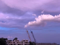 夏  六甲の夕方