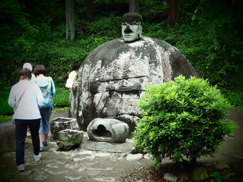 万治の石仏