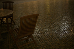 雨に濡れて