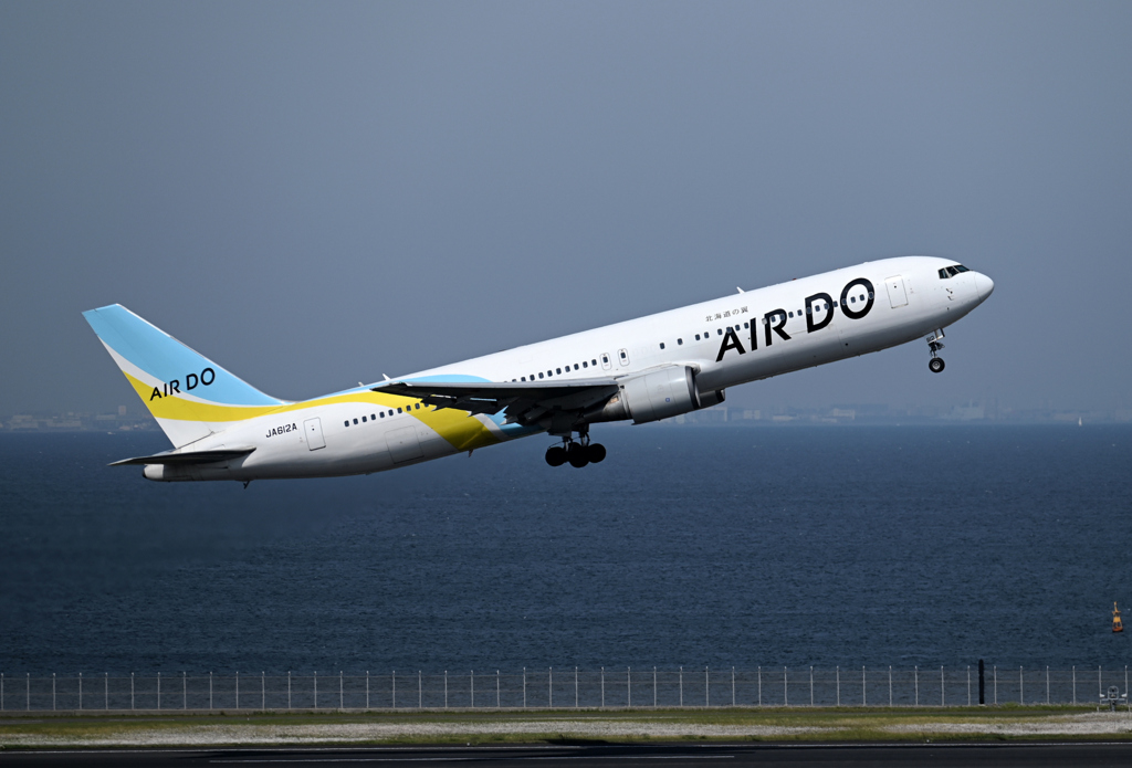 Air Do Boeing 767-300