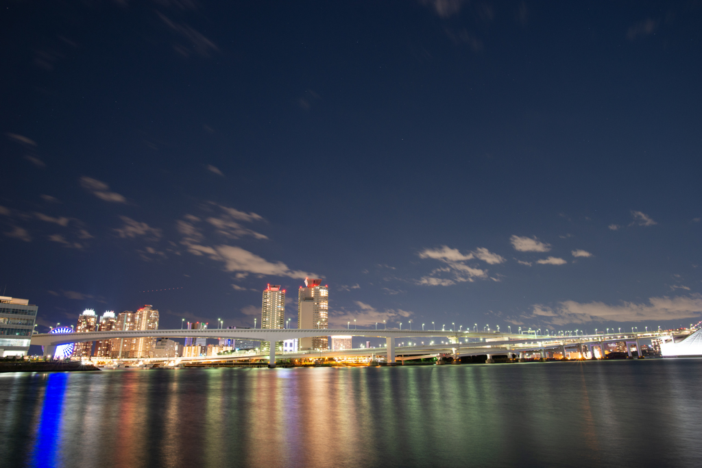 東京湾
