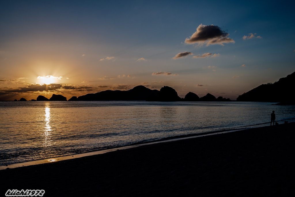 座間味島・阿真ビーチの日没