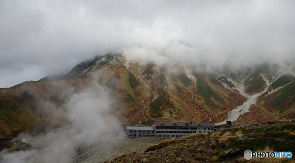 立山は雲の中