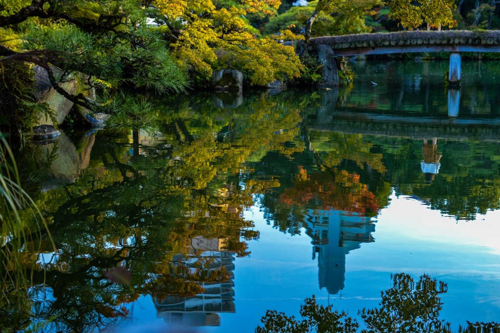 水面・紅葉