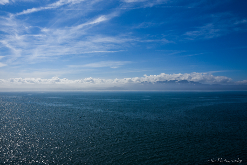 どこまでも続く海空