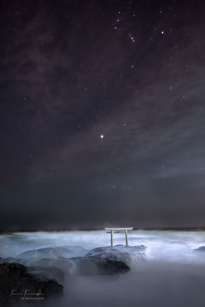 鳥居と星空