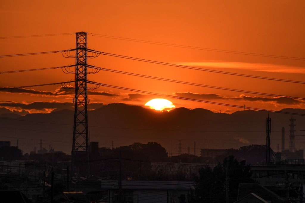 夕陽を見る街並