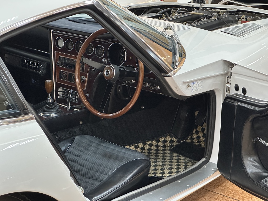 トヨタ2000GT