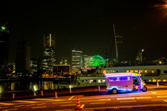 みなとみらいの夜景とTUKTUK