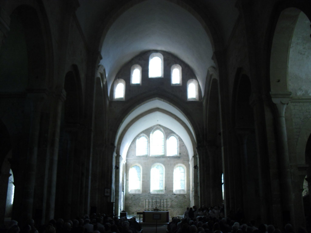 Abbaye de Fontenay (Copyright free)