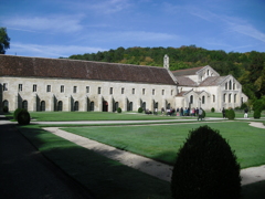 Abbaye de Fontenay (Copyright free)