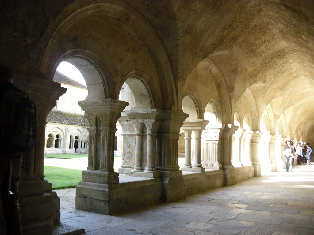 Abbaye de Fontenay (Copyright free)