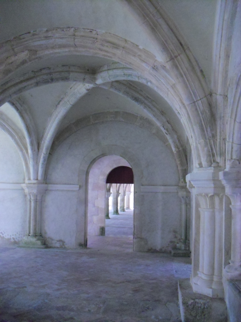 Abbaye de Fontenay (Copyright free)
