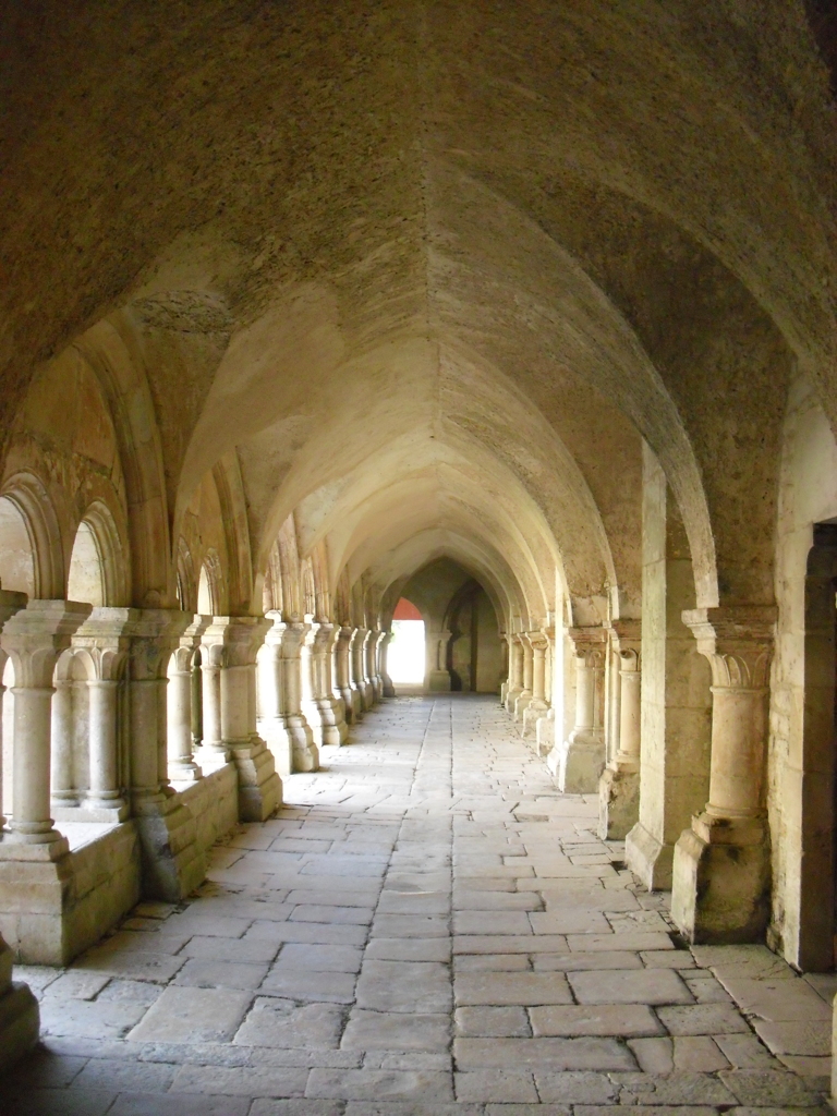 Abbaye de Fontenay (Copyright free)