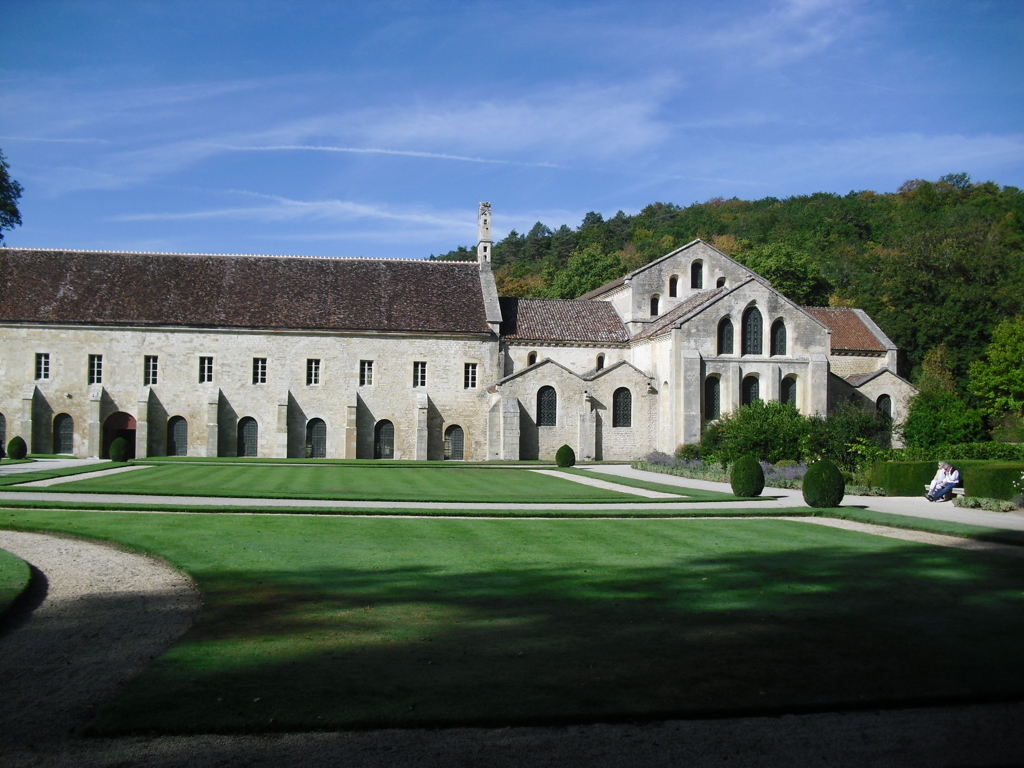 Abbaye de Fontenay (Copyright free)