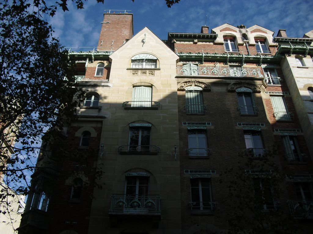 Castel Béranger (Copyright free)