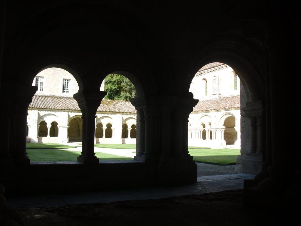 Abbaye de Fontenay (Copyright free)