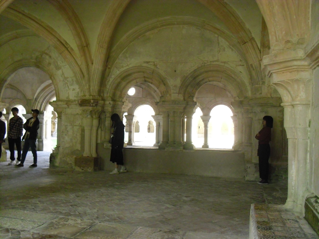 Abbaye de Fontenay (Copyright free)