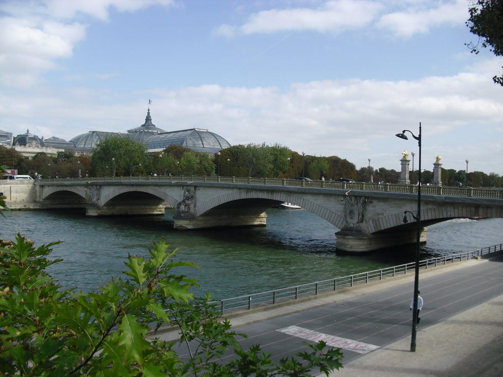 Pont des Invalides