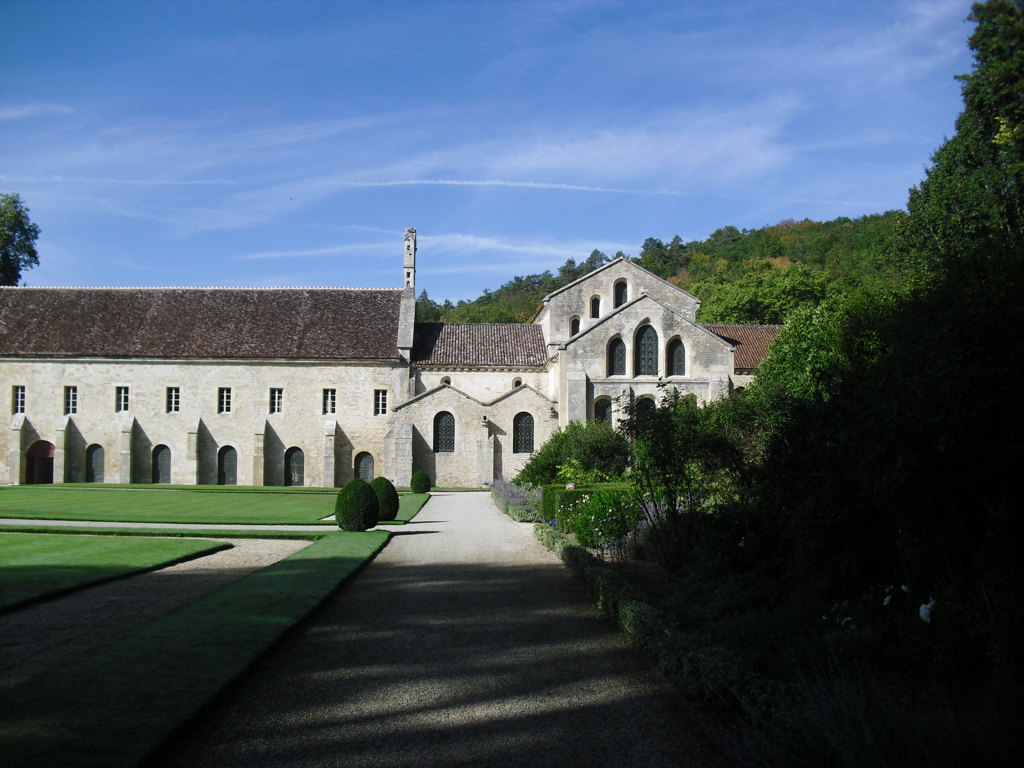 Abbaye de Fontenay (Copyright free)