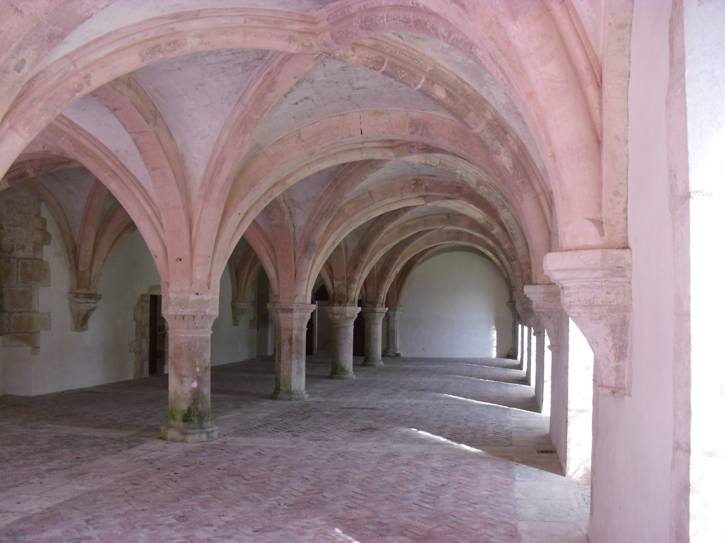 Abbaye de Fontenay (Copyright free)