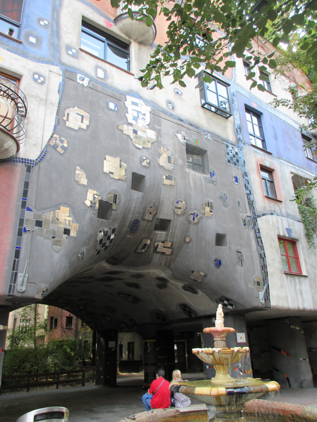 Hundertwasserhaus