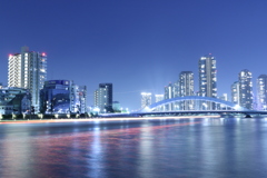 隅田川の夜景　永代橋