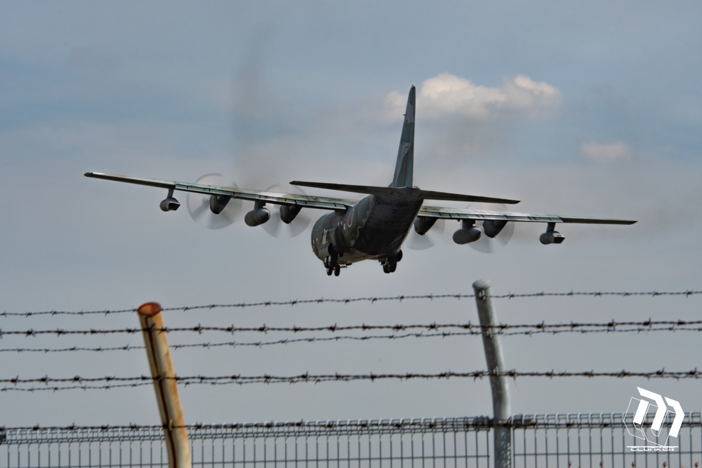 輸送機