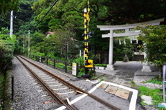 踏切のある御霊神社