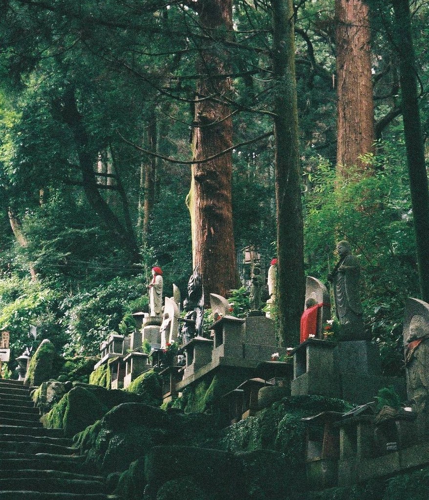 宝山寺にて