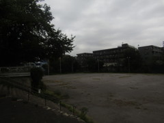 旧板橋区立向原中学校