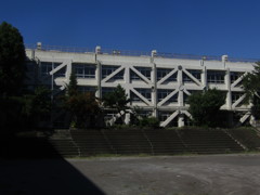 旧板橋区立向原中学校