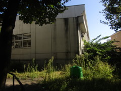 旧板橋区立向原中学校