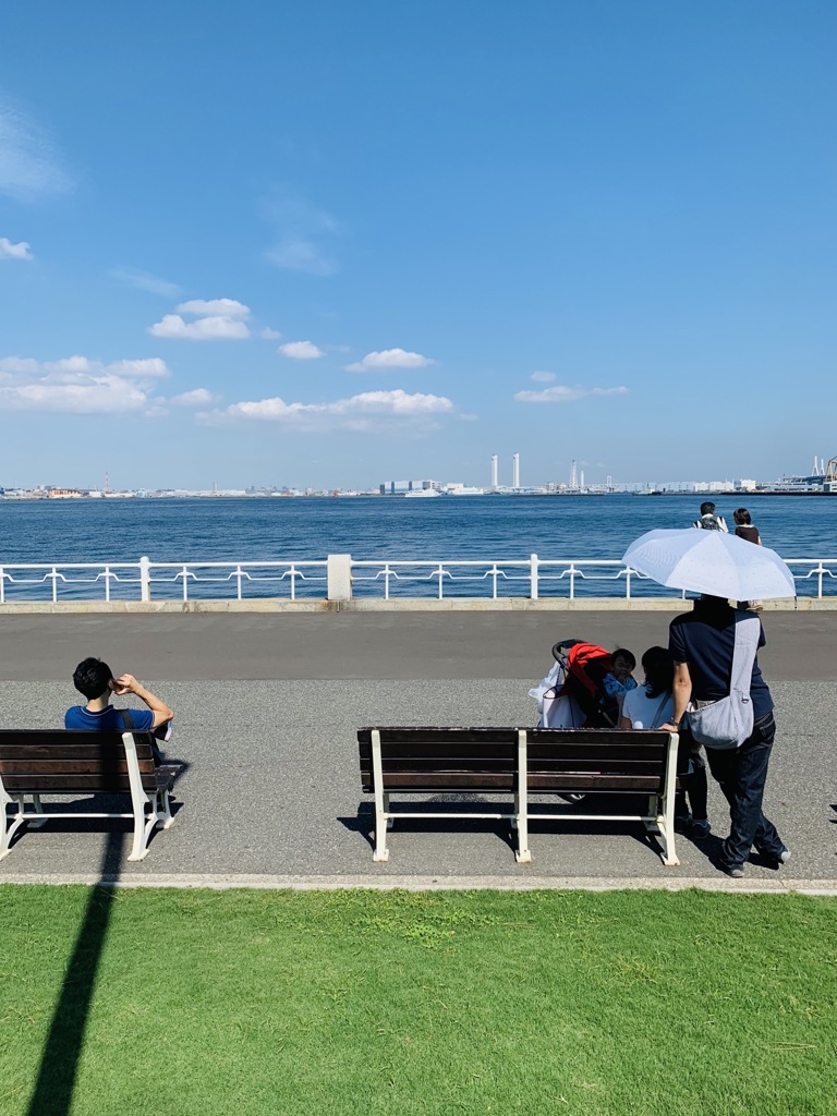 月日は静かだ