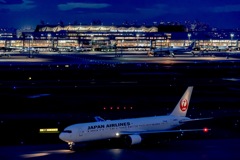 羽田空港第1ターミナルより