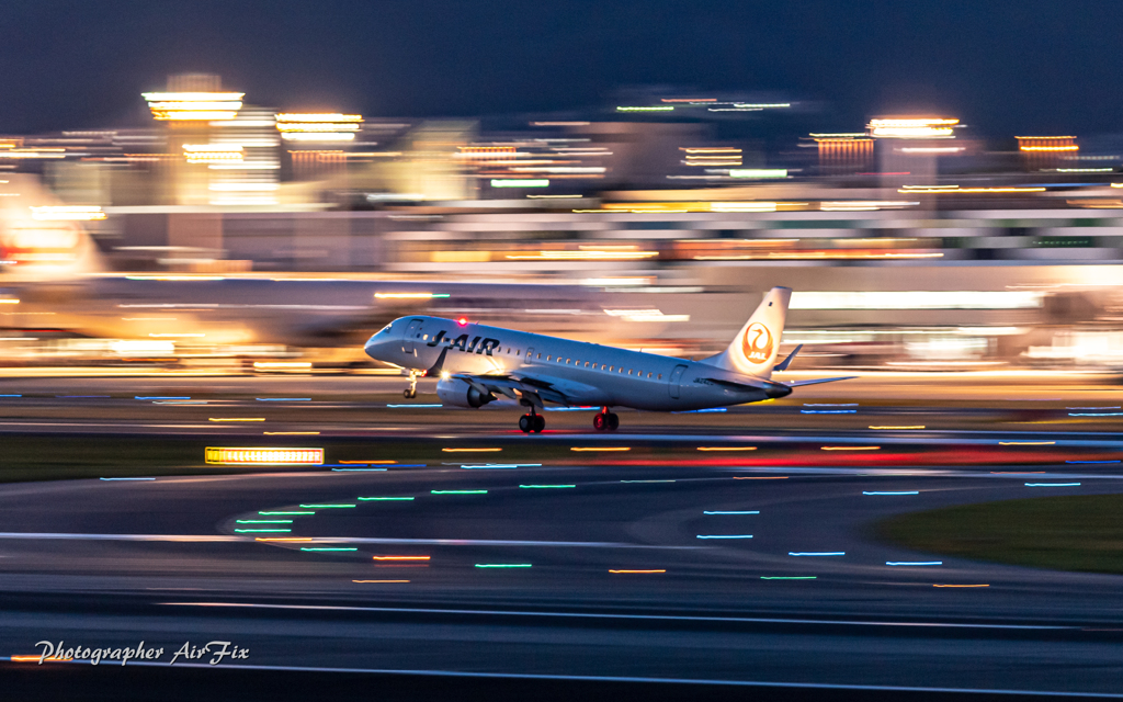 J-AIR Embraer ERJ-190-100