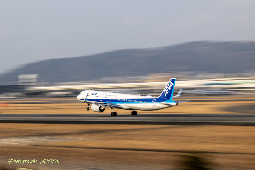 JA137A Take-off#3
