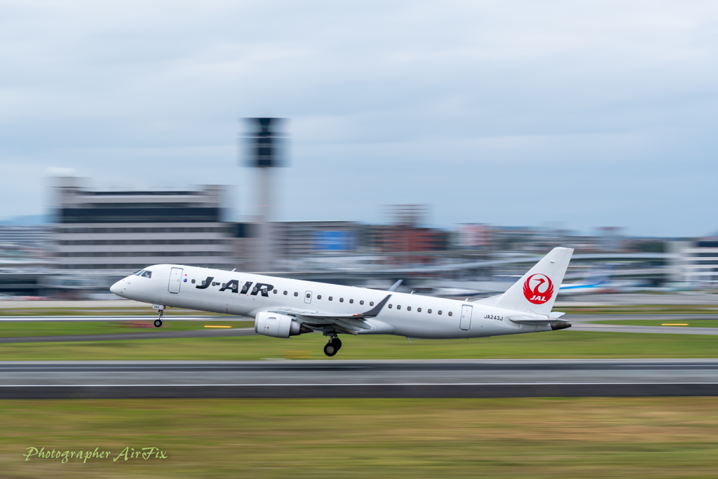 J-AIR JA243J Panning