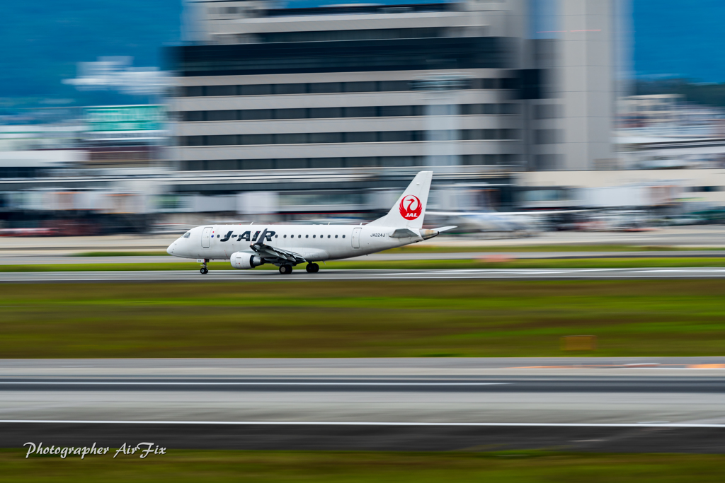 J-AIR Embraer ERJ-170-100