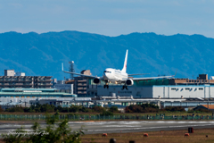 runway32left cleared to land