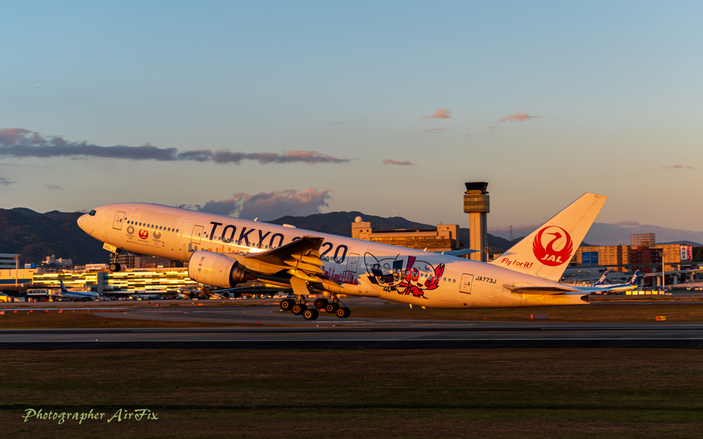 JA773J TOKYO