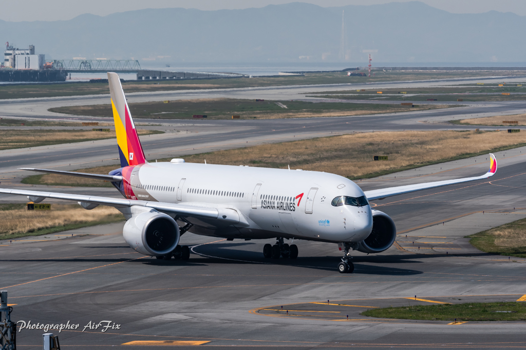 ASIANA AIR LINES Airbus A350-941XWB