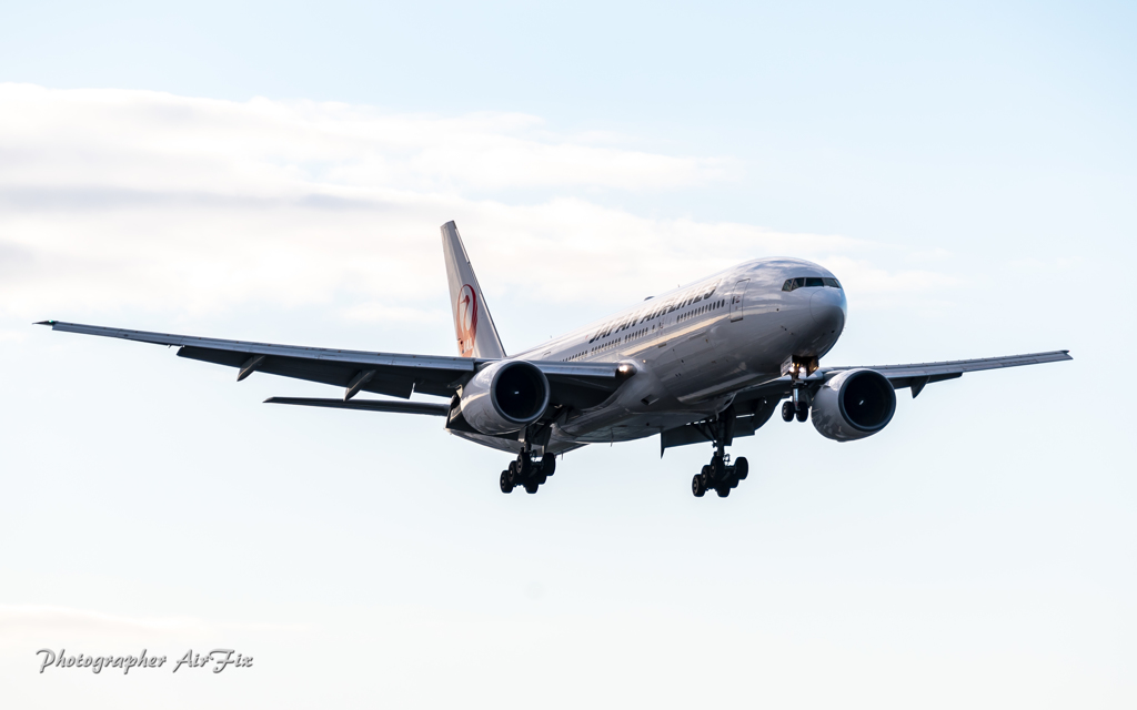 Senrigawa in JAL JA772J