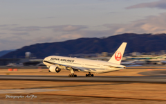 JAL JA8979 Take-off 