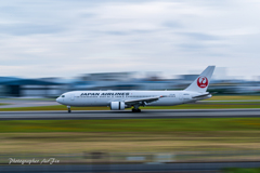 panning shot of a JA615J-Ⅱ